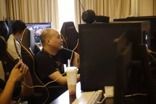 通知：腾讯电竞正在准备考虑在第二阶段进行单边BP；腾讯电竞专注于舆论和流量！