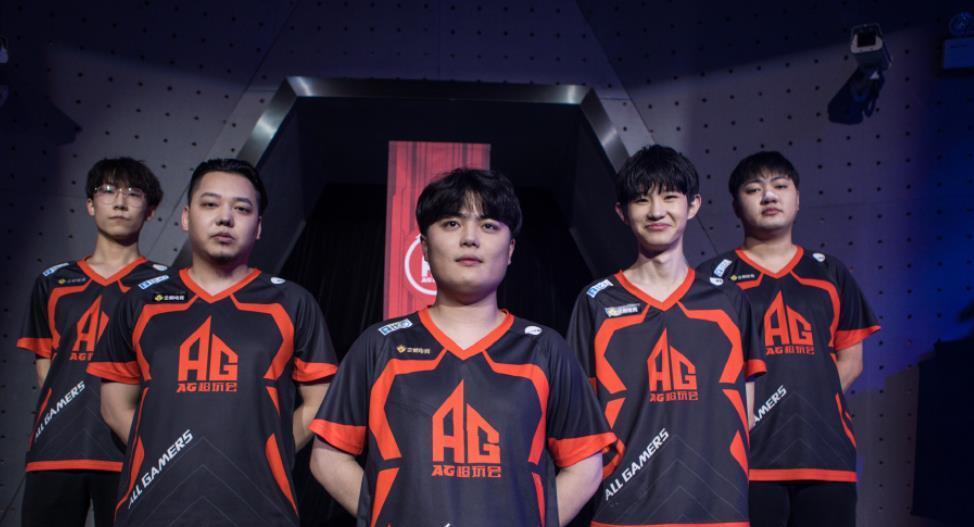 Hanwha Life Esports 战胜了 Dplus KIA ，晋级 LCK Cup 2025 的总决赛