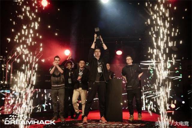 Complexity 在 BLAST Premier： Fall Groups 2024 上击败了 OG